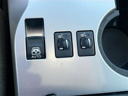 Used 2024 Toyota 4Runner SR5 Premium image 20