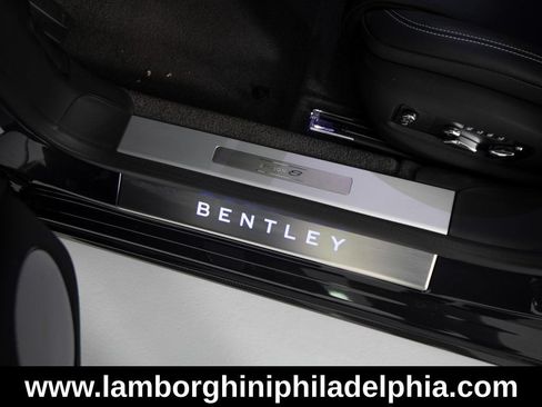 Used 2024 Bentley Flying Spur V8 AWD/4WD image 17