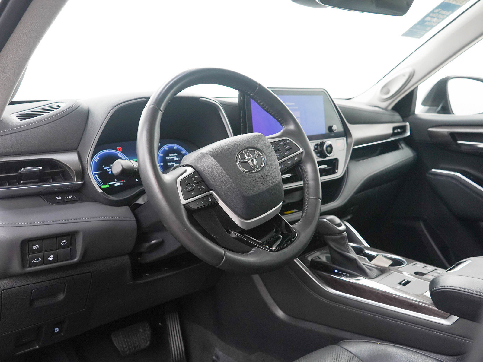 Used 2023 Toyota Highlander Limited AWD/4WD image 27