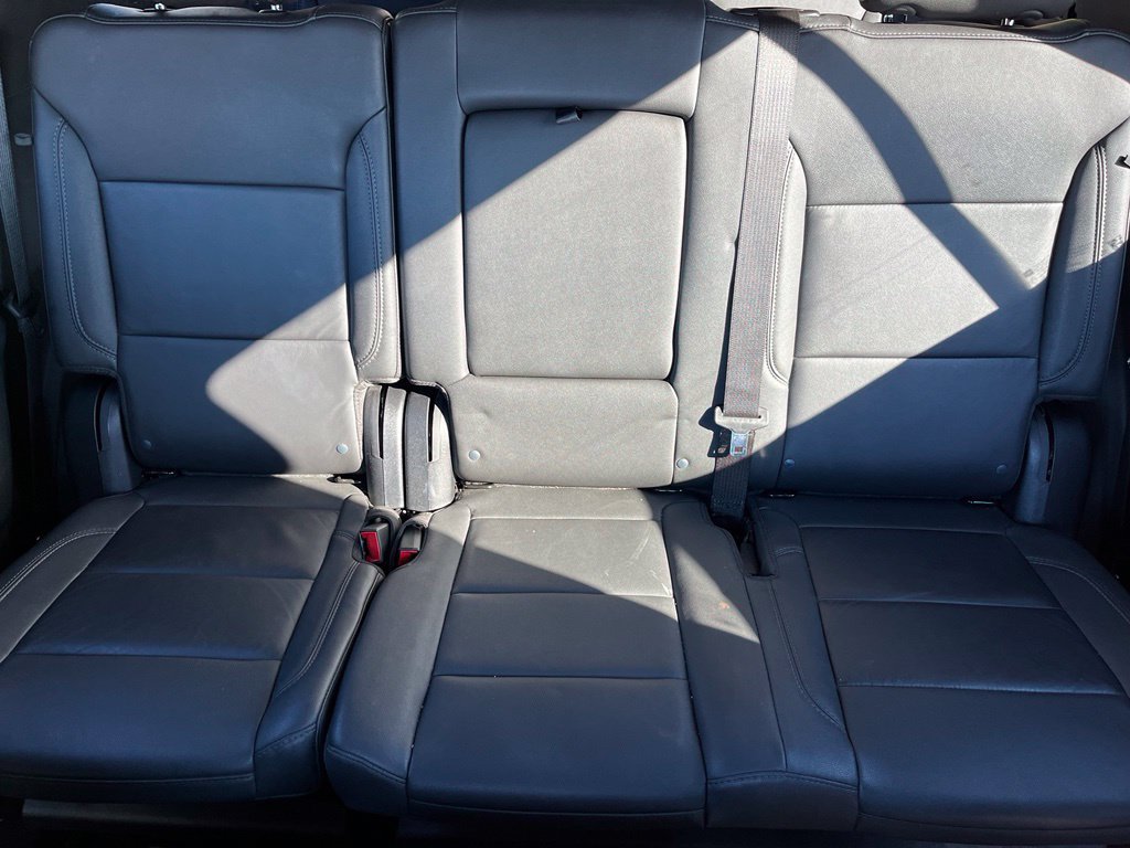 Used 2025 Chevrolet Tahoe Z71 AWD/4WD image 16