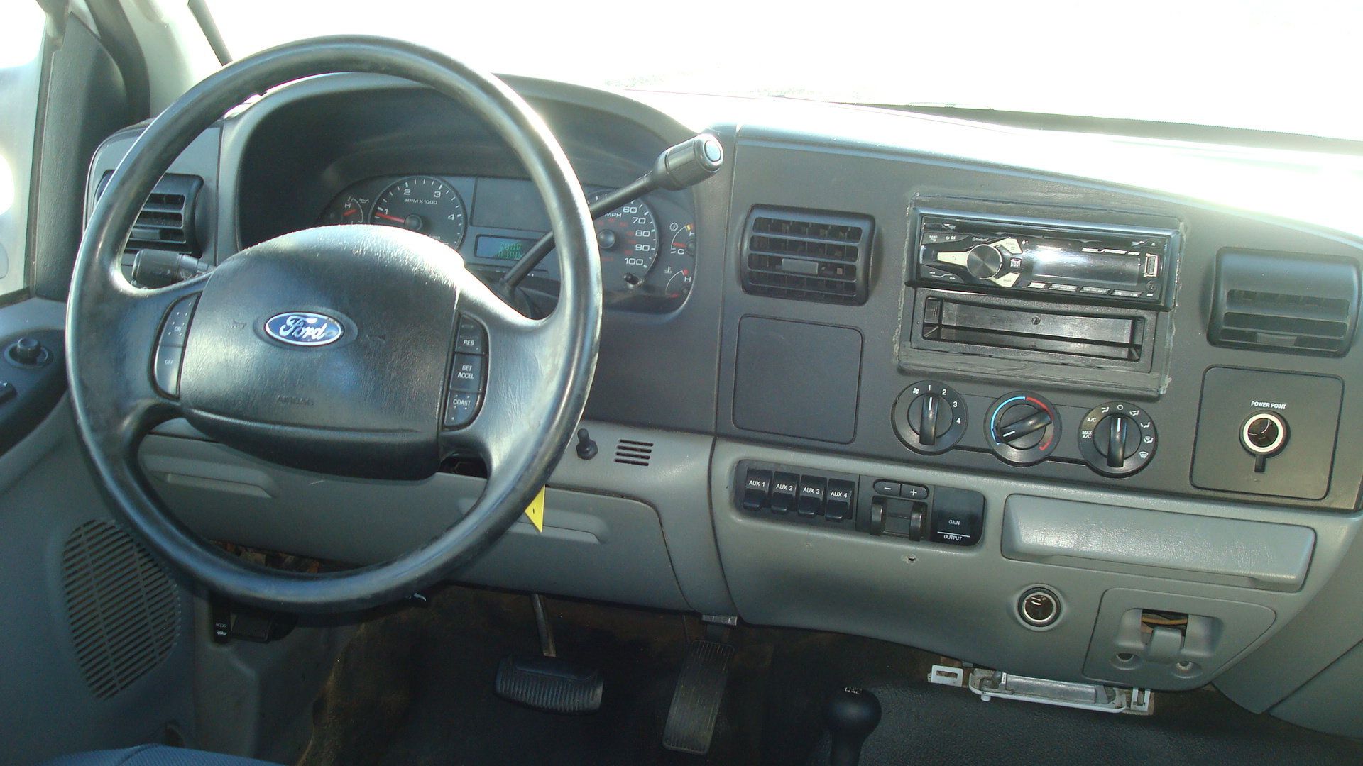 Used 2006 Ford F350 XL AWD/4WD image 12