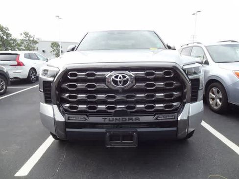 Used 2024 Toyota Tundra Platinum AWD/4WD image 2