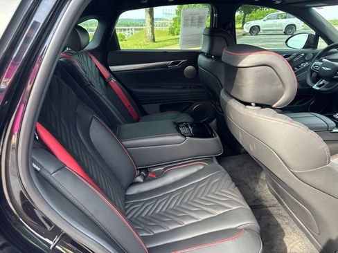 Used 2025 Genesis G80 3.5T Sport AWD/4WD image 11