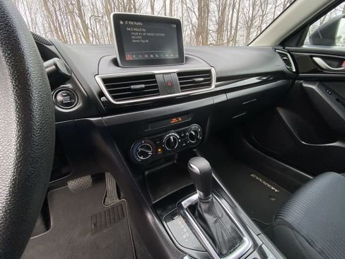 Used 2016 MAZDA MAZDA3 i Sport w/ Preferred Equipment Package image 25