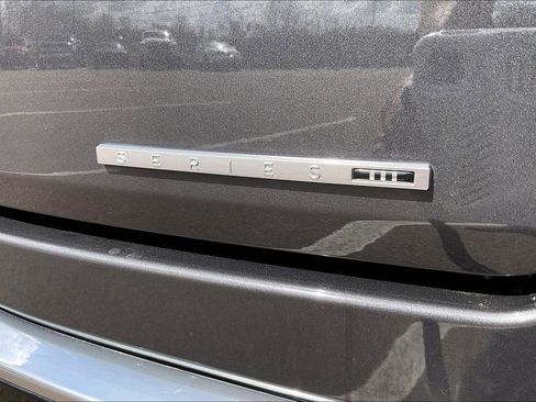 Used 2022 Jeep Wagoneer Series III w/ Convenience Group I image 14