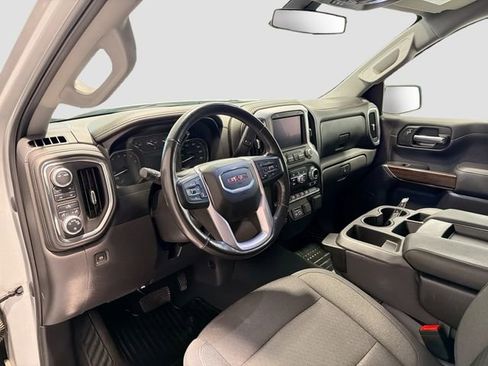 Used 2020 GMC Sierra 1500 SLE w/ SLE Value Package image 9