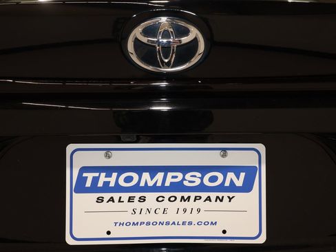 Used 2024 Toyota Corolla LE image 34