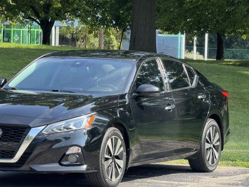Used 2019 Nissan Altima 2.5 SL AWD/4WD image 17