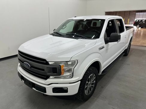 Used 2018 Ford F150 XLT w/ Equipment Group 302A Luxury AWD/4WD image 22