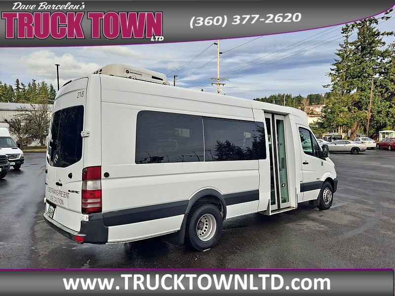 Used 2014 Mercedes-Benz Sprinter 3500 image 3