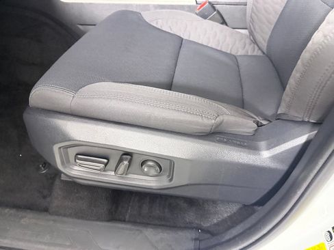 Used 2025 Toyota Sequoia SR5 AWD/4WD image 21