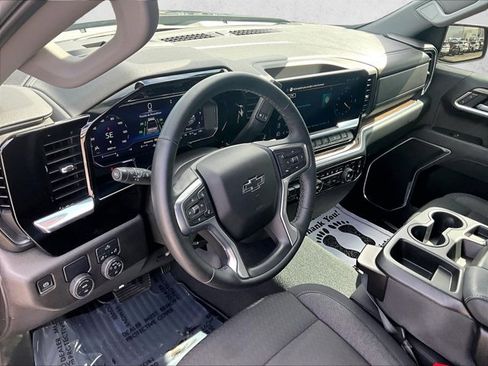 Used 2025 Chevrolet Silverado 1500 RST RWD image 14