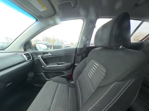 Used 2018 Kia Sportage LX w/ LX Popular Package image 22