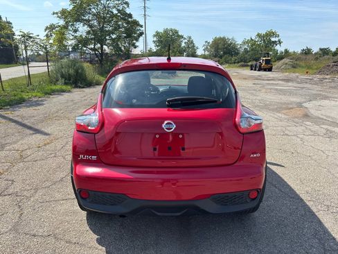 Used 2016 Nissan Juke S AWD/4WD image 4