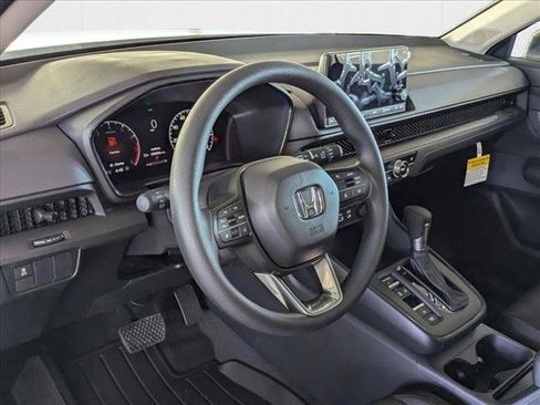New 2025 Honda CR-V EX image 3