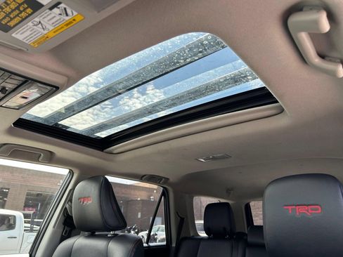 Used 2019 Toyota 4Runner TRD Pro AWD/4WD image 31