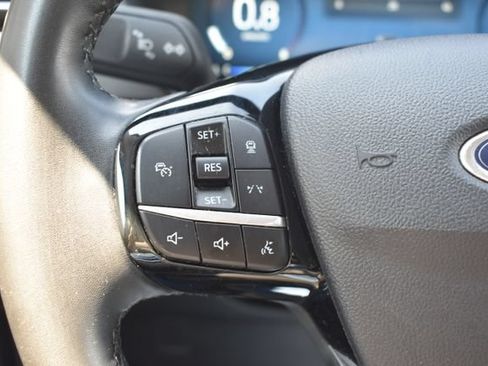 Used 2023 Ford Escape Platinum AWD/4WD image 24