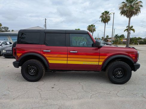 Used 2025 Ford Bronco Big Bend w/ Free Wheeling Package AWD/4WD image 3