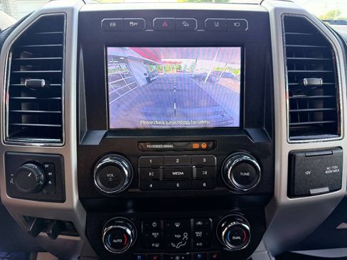 Used 2020 Ford F250 Lariat w/ Tremor Off-Road Package AWD/4WD image 26