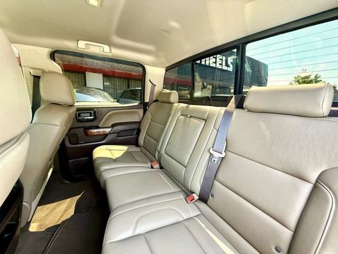 Used 2018 GMC Sierra 1500 SLT w/ SLT Premium Package image 32