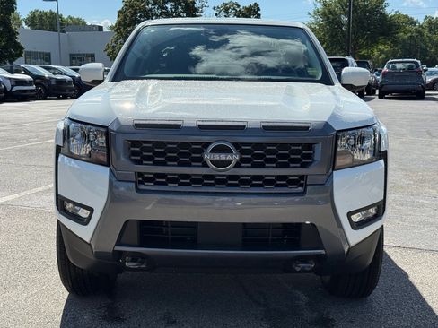 New 2025 Nissan Frontier SV w/ SV Convenience Package image 5