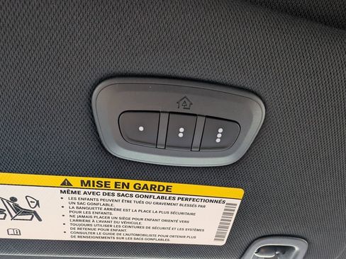 New 2026 Chrysler Pacifica Limited w/ S Appearance Package image 37