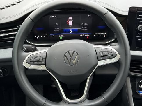 Used 2026 Volkswagen Jetta SE FWD image 10