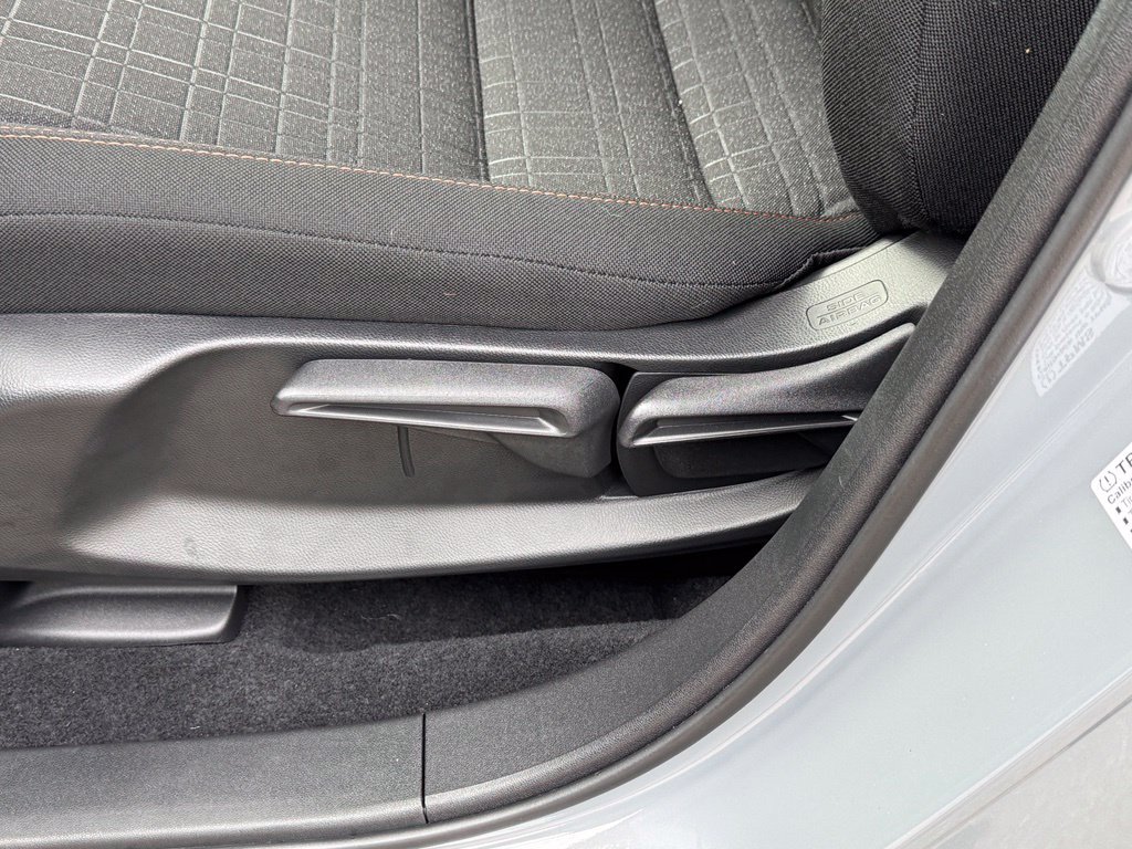 Used 2027 Honda HR-V Sport image 24