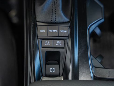 Used 2026 Toyota Camry LE image 25