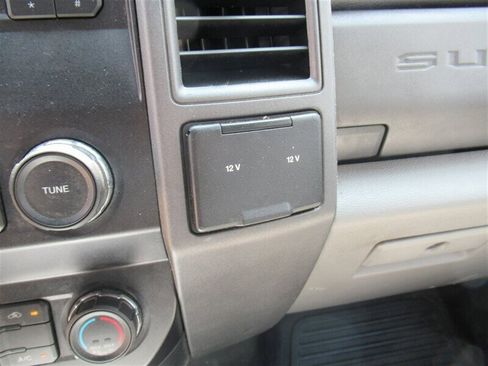 Used 2019 Ford F250 XL w/ XL Value Package RWD image 23