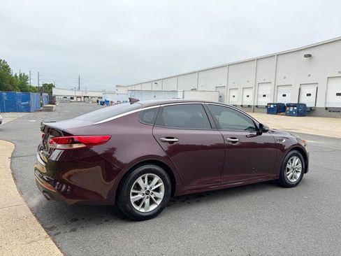 Used 2018 Kia Optima LX FWD image 4