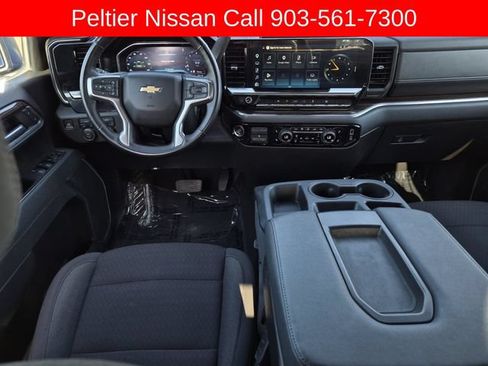 Used 2025 Chevrolet Silverado 1500 LT AWD/4WD image 24