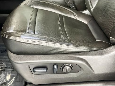 Used 2023 GMC Sierra 3500 Denali w/ Technology Package image 22