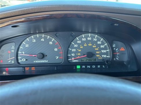 Used 2002 Toyota 4Runner Limited image 21