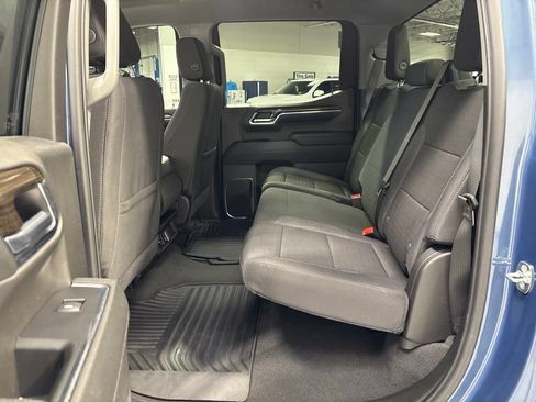 Used 2024 Chevrolet Silverado 1500 LT AWD/4WD image 32