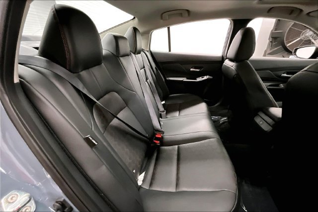 New 2027 Nissan Sentra SR w/ SR Premium Package FWD image 36