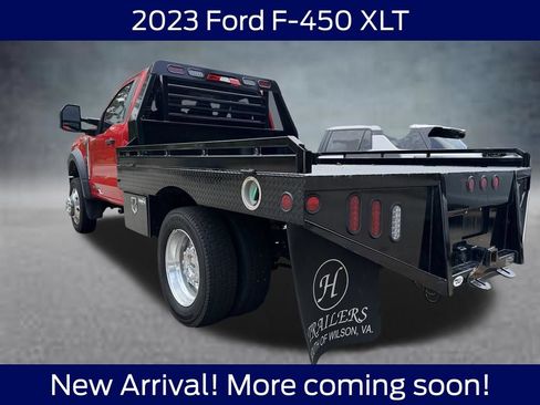 Used 2023 Ford F450 XLT w/ XLT Value Package AWD/4WD image 3