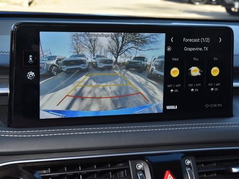 Used 2023 Genesis G70 3.3T image 28