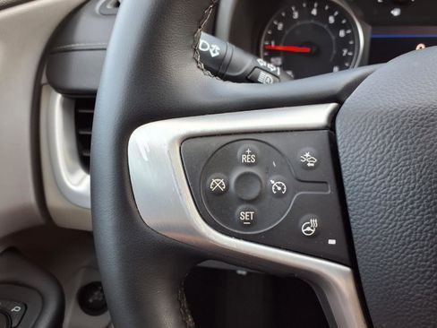 Used 2023 GMC Terrain SLT FWD image 15