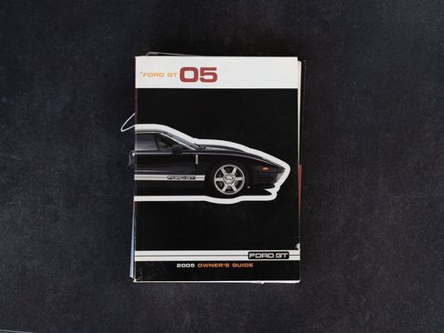 Used 2005 Ford GT RWD image 67