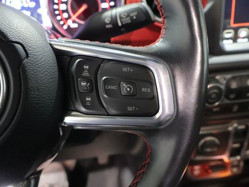 Certified 2021 Jeep Gladiator Rubicon AWD/4WD image 41