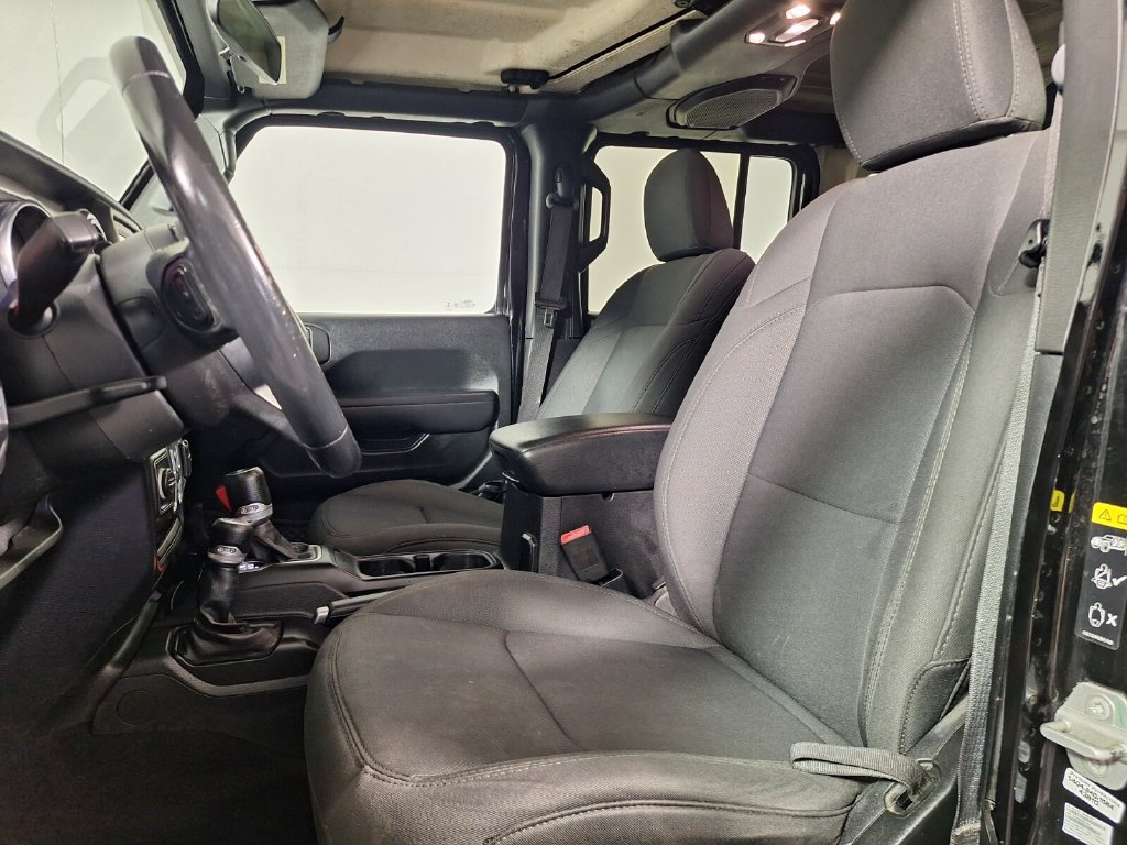 Used 2020 Jeep Wrangler Unlimited Sport S AWD/4WD image 21