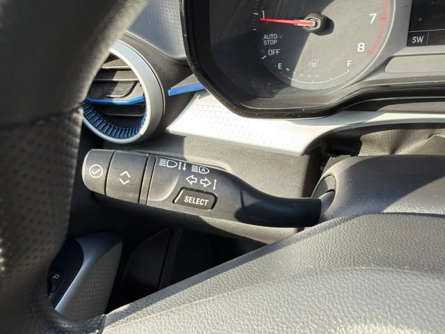 Used 2025 Chevrolet Trax LS FWD image 23