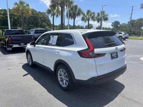 Used 2023 Honda CR-V EX-L image 8