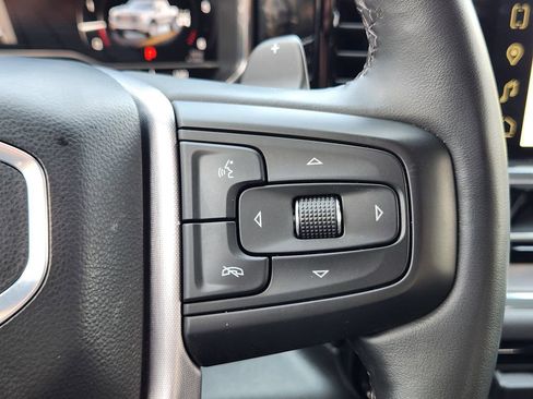 Used 2024 GMC Sierra 1500 SLT AWD/4WD image 29