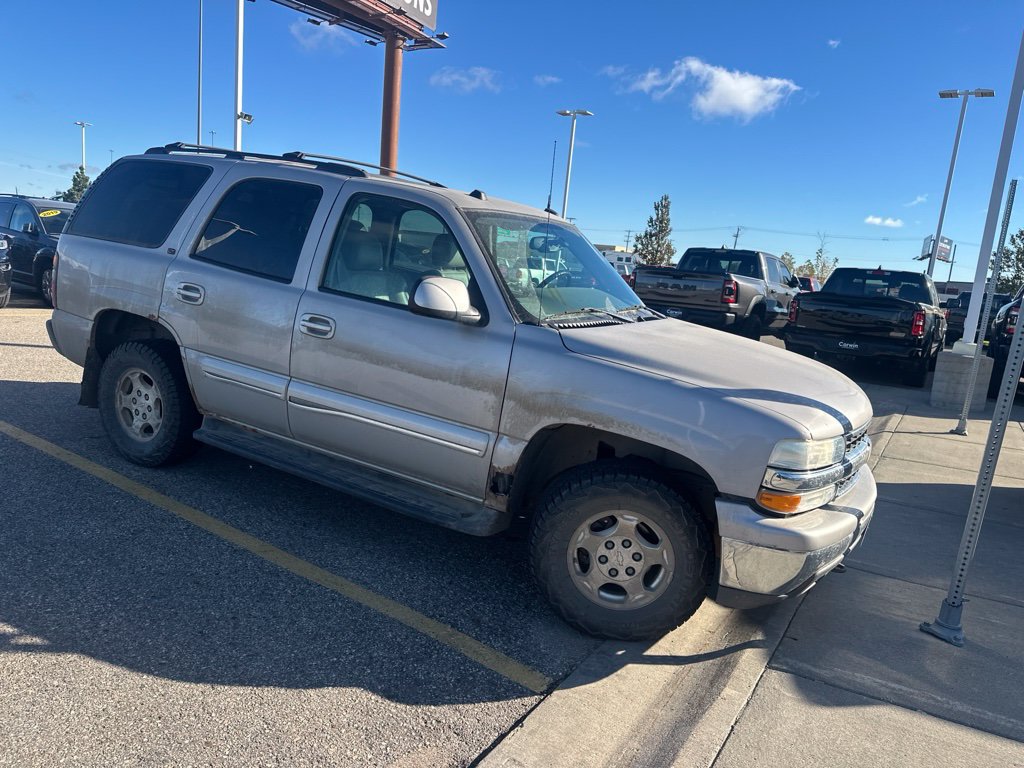 Used 2004 Chevrolet Tahoe LT w/ LT Preferred Equipment Group AWD/4WD image 2