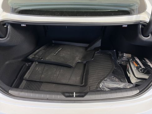 Used 2025 Hyundai Sonata Limited image 14