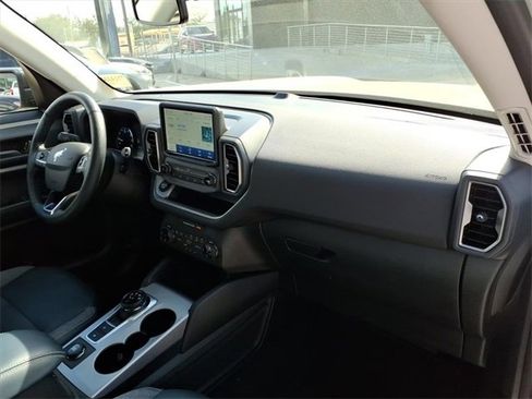 Used 2022 Ford Bronco Sport Outer Banks image 7