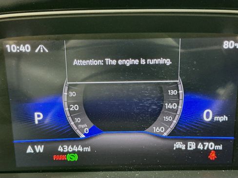 Used 2025 Volkswagen Jetta SE FWD image 19