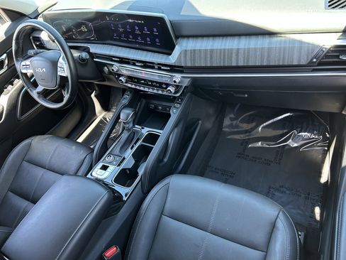 Certified 2024 Kia Telluride EX w/ EX Captain's Chair Package image 12